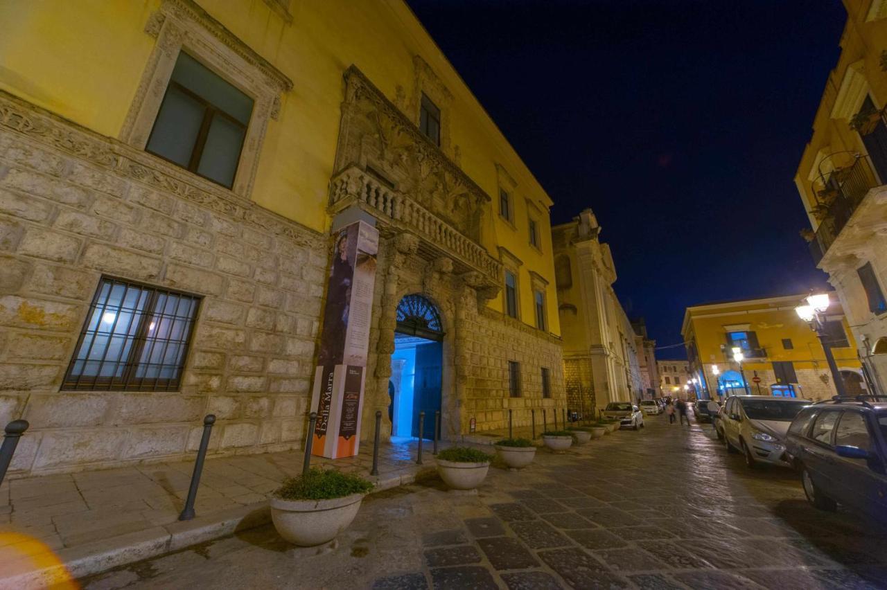 Antica Dimora Luxury Rooms Μπαρλέτα Εξωτερικό φωτογραφία